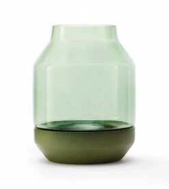 Muuto Elevated Vase